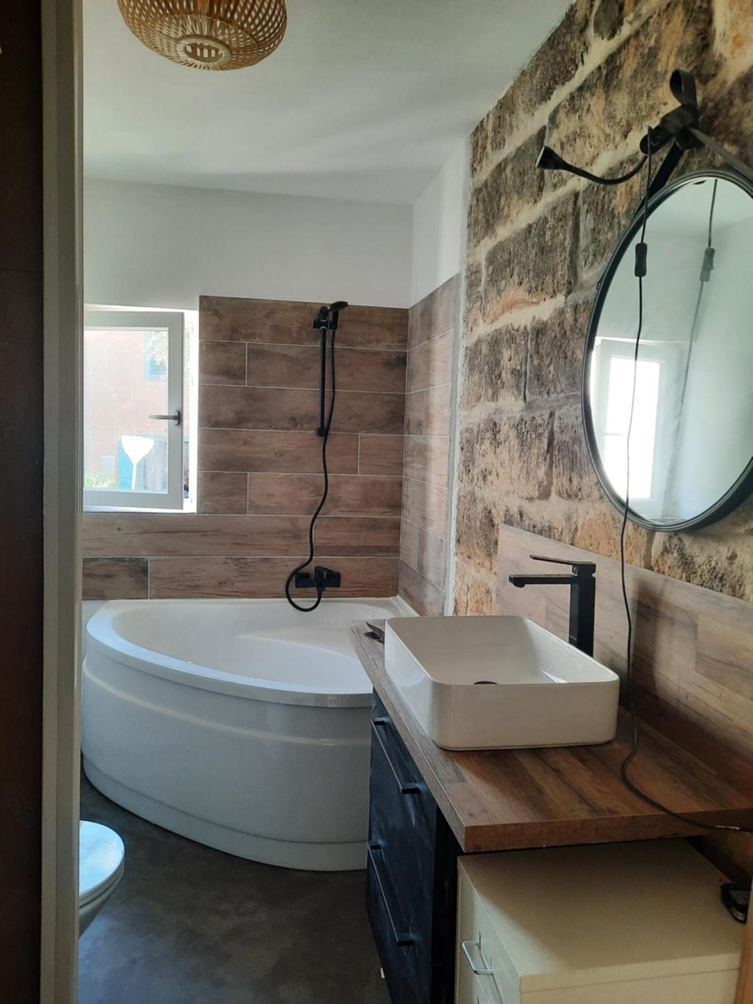 Chambres De Charme Chez L'Habitant Baillargues Esterno foto