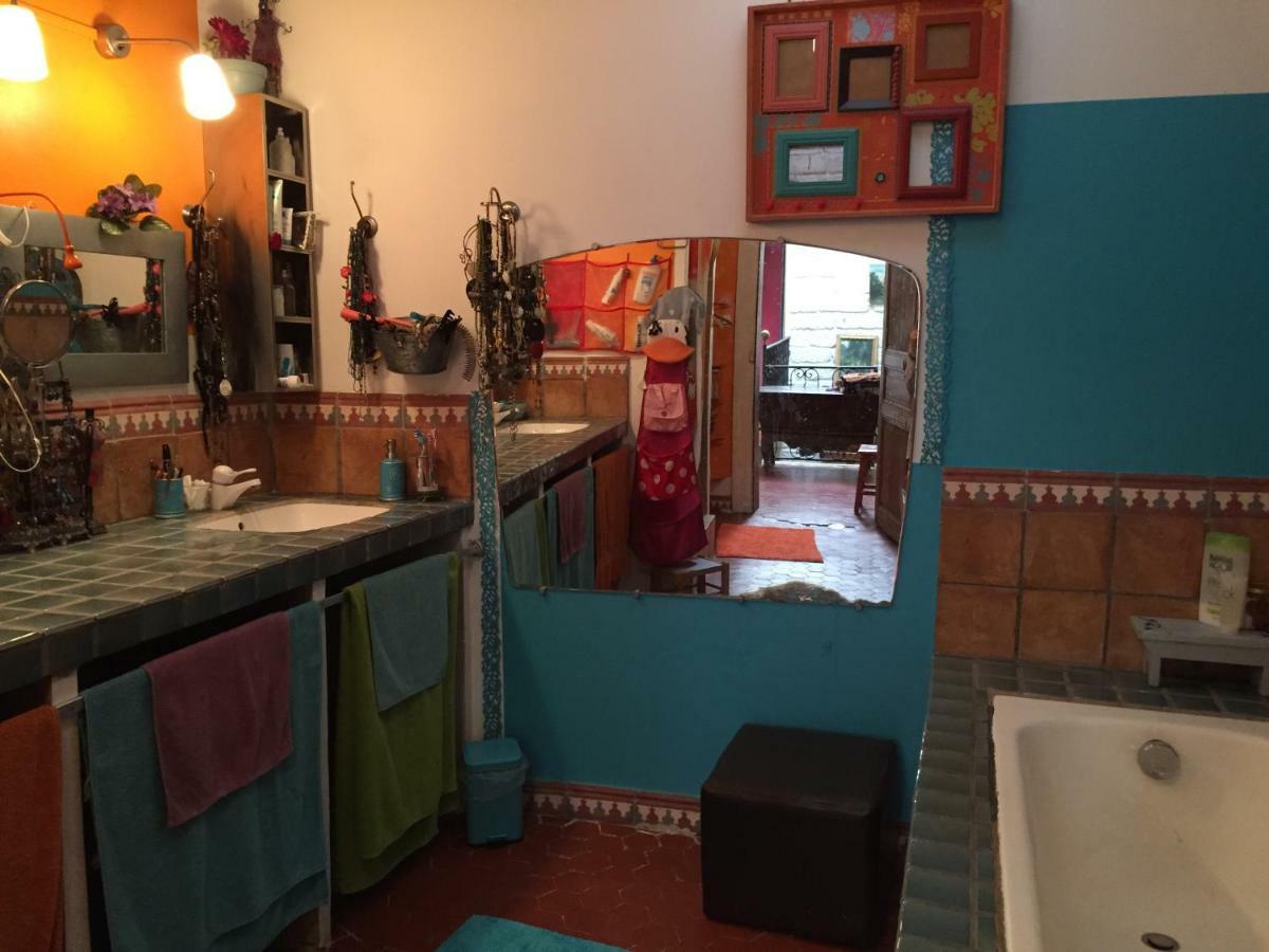 Chambres De Charme Chez L'Habitant Baillargues Esterno foto